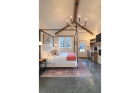 New Dreamy Villa Designed for a Perfect Couples Getaway